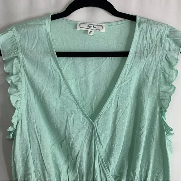 NWoT Hippie Rose Mint Green Sleeveless Ruffle V Neck Top, Size XL - Picture 5 of 9